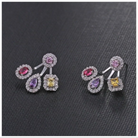 The Phemyah Swarovski Crystals Versatile Earrings - Picture 4 of 4